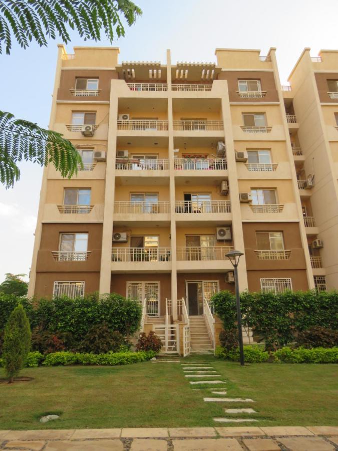 Gazzar Madinaty 25 * Cairo