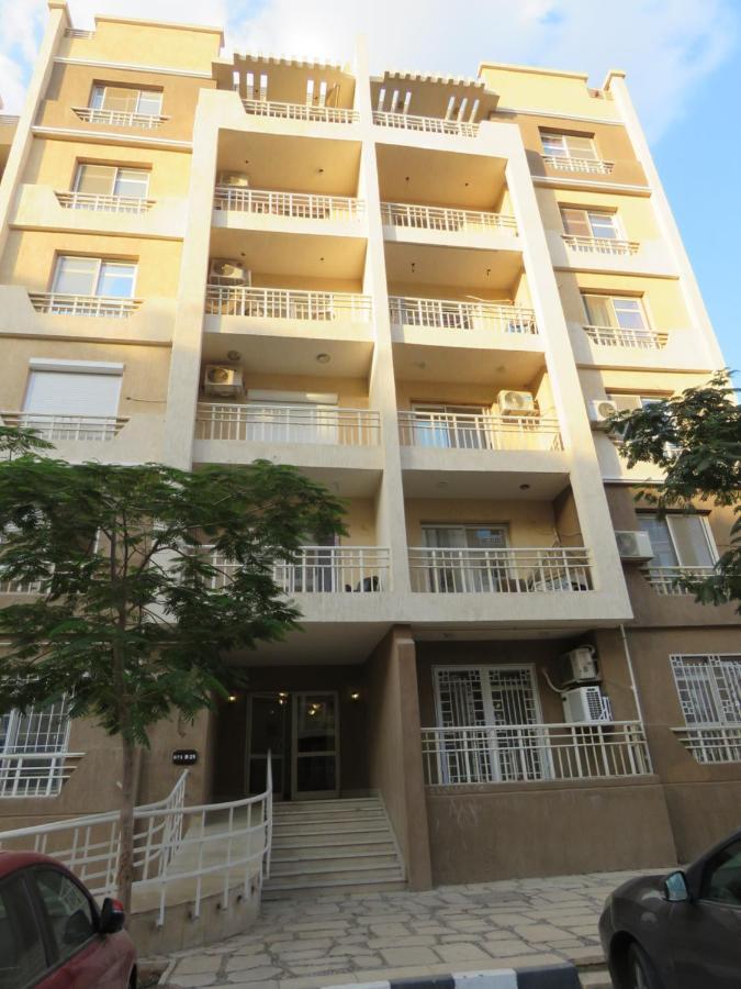 Gazzar Madinaty 25 Apartment