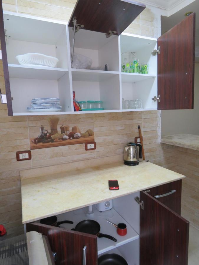 Gazzar Madinaty 25 * Cairo